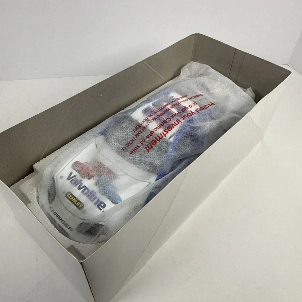 2006 Charger Scott Riggs 1:24 Scale Limited Edition Collectible w/ Special Paint